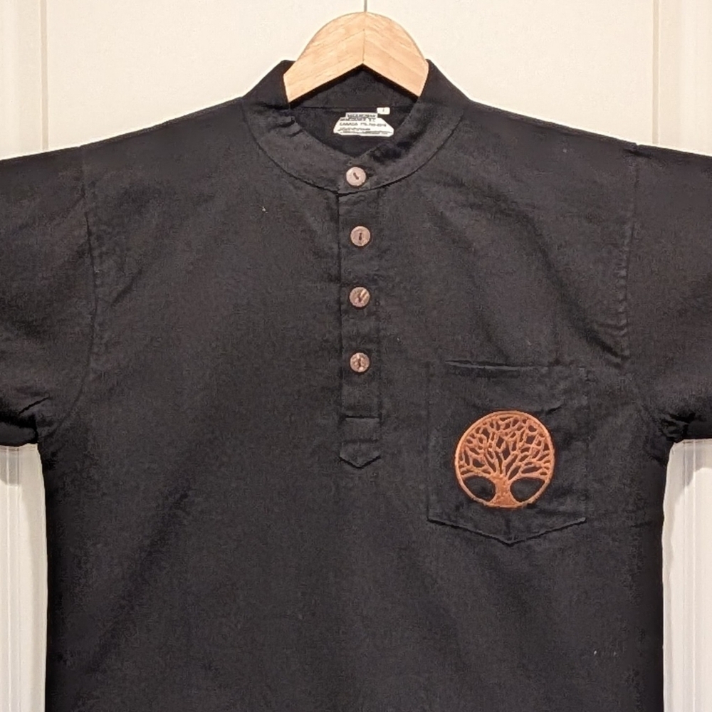 NWOT Beckwoman L 100% Cotton Short Sleeve Wooden Button Tunic Top - Picture 2 of 5